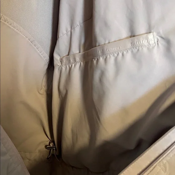 Pack it up jacket - Picture 8 of 11